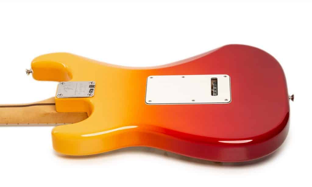 07 Fender Player Plus Stratocaster 034 FIN