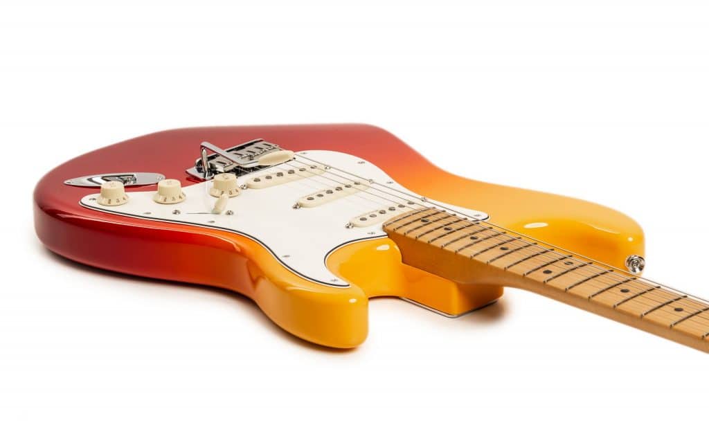 08 Fender Player Plus Stratocaster 008 FIN