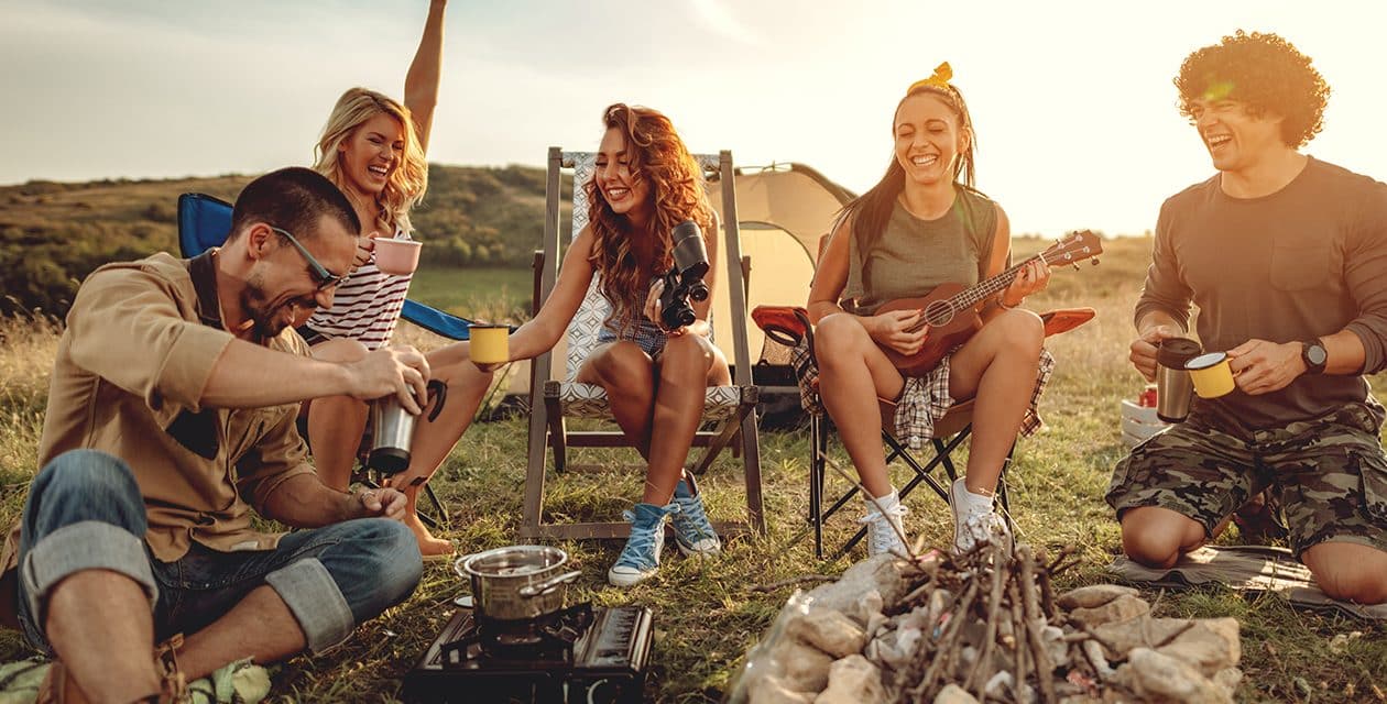 4 semplici canzoni da falò con l’ukulele