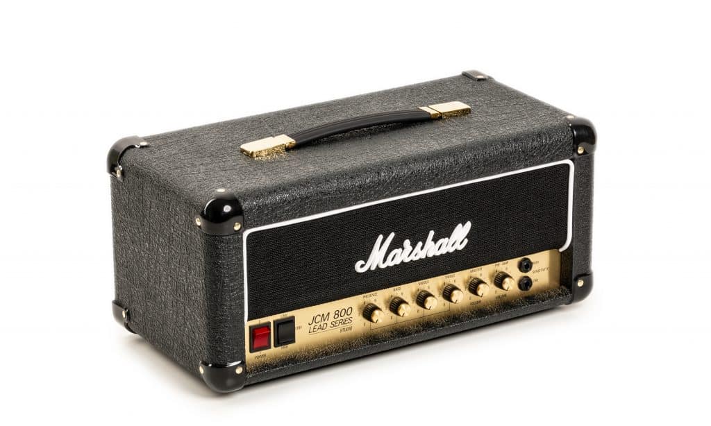 Con lo Studio Classic SC20H, Marshall presenta la reincarnazione del JCM800, un modello dal grande stile.