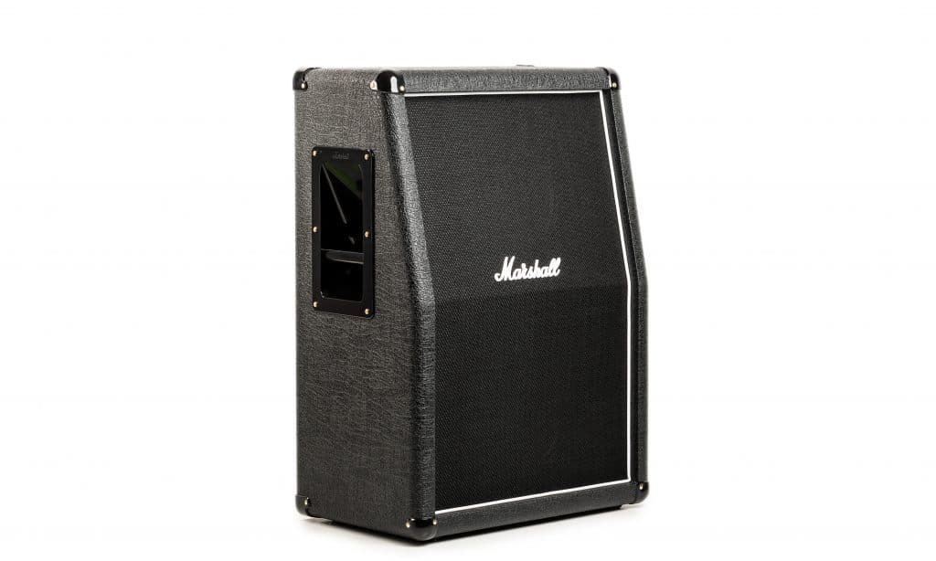 Il peso è di ben 23,8 kg, molto più facile da trasportare con le rotelle Marshall disponibili come optional.