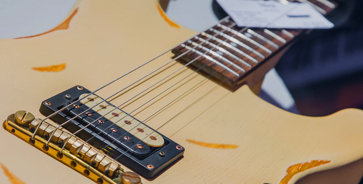 Comprare una chitarra usata: 5 consigli per evitare un cattivo acquisto