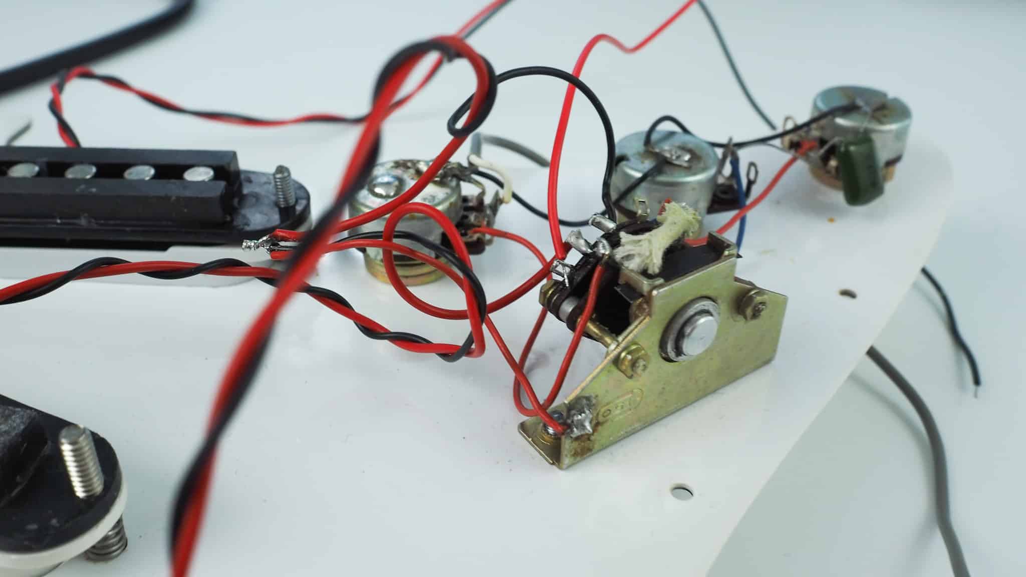 Kit Cablaggio Chitarra Elettrica 7 Vie Con Potenziometri CTS 250K - Selettore Ponte Argento