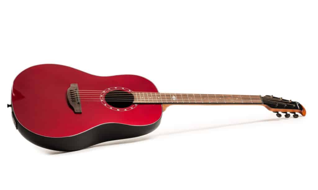 Ovation Ultra 1516 VRM-G Vampira Red – Recensione e Prova