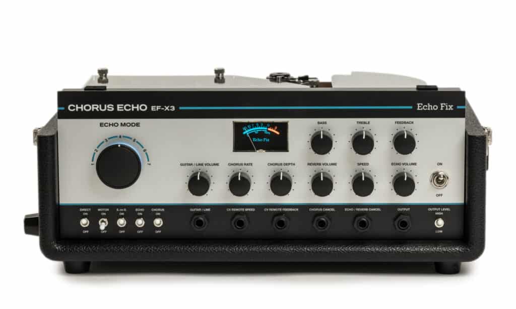 Echo Fix EF X3 Chorus Echo Silver Tolex 006 FIN 2048x1229