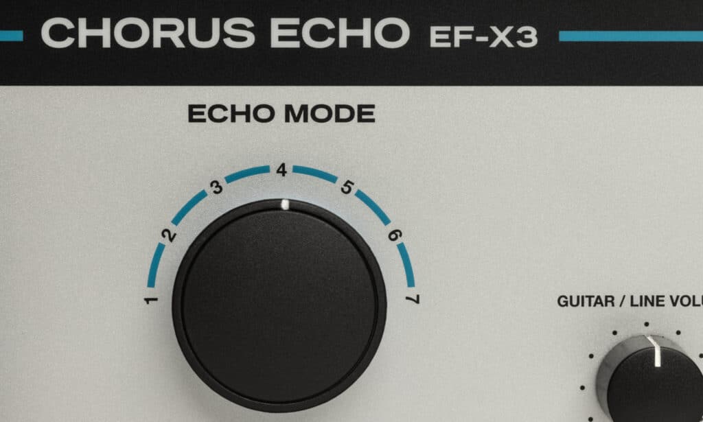 Echo Fix EF X3 Chorus Echo Silver Tolex 017 FIN 2048x1229