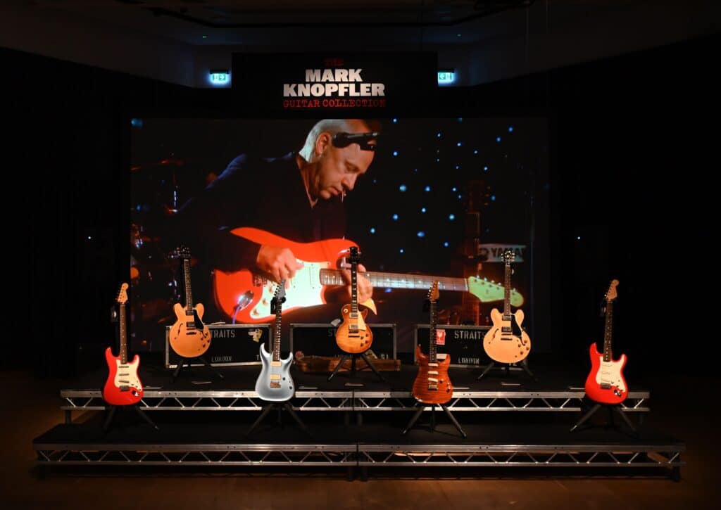 Breaking news for music aficionados, fans and collectors around the globe: Christie?s will
auction guitars from the personal collection of music legend Mark Knopfler, the celebrated singer-
songwriter, guitar hero and frontman of the iconic British band,