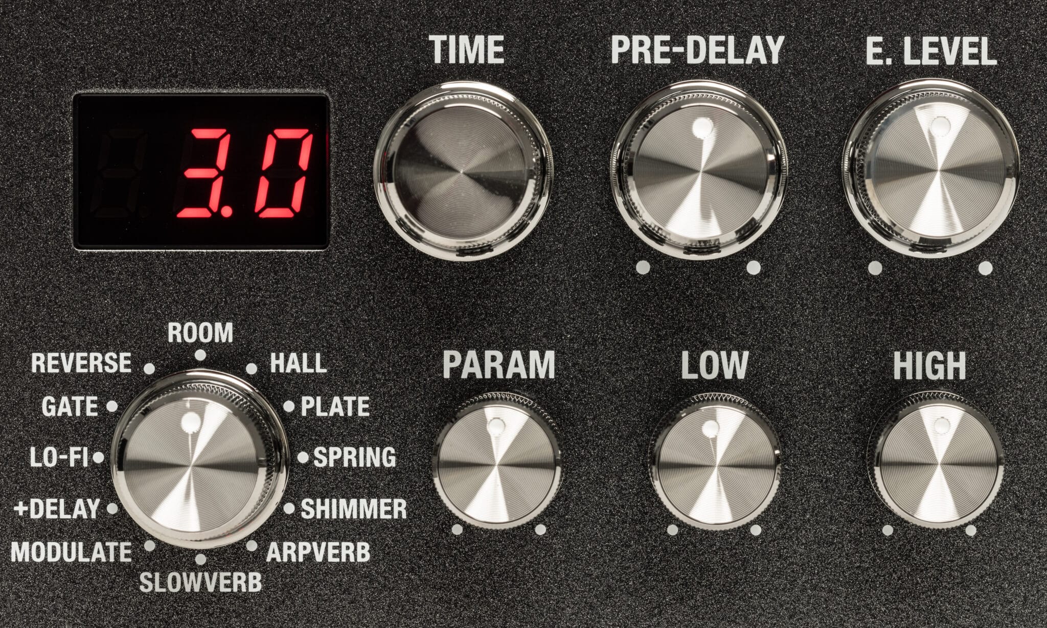 ＜新品同様＞ BOSS RV-200 REVERB Riverbero BOSS RV-200 | Effetti di Riverbero di Qualità