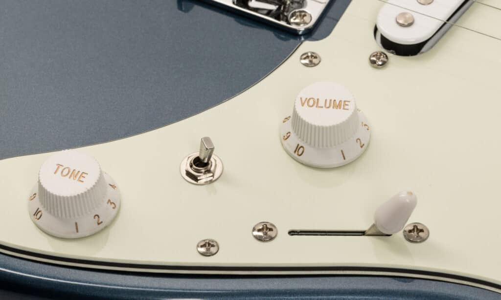 Ibanez AZES31 AOC 020 FIN 2048x1229