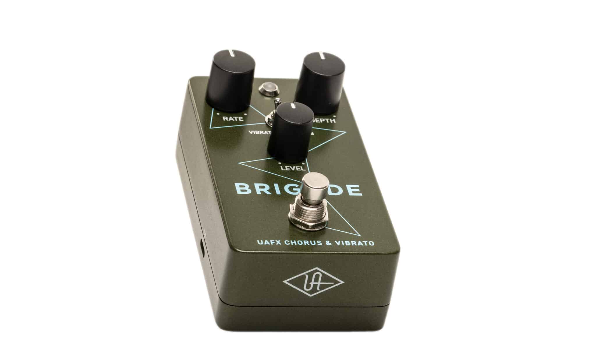 ギター UAFX BRIGADE Chorus & Vibrato Universal Audio UAFX Brigade Chorus & Vibrato Pedal | Demo