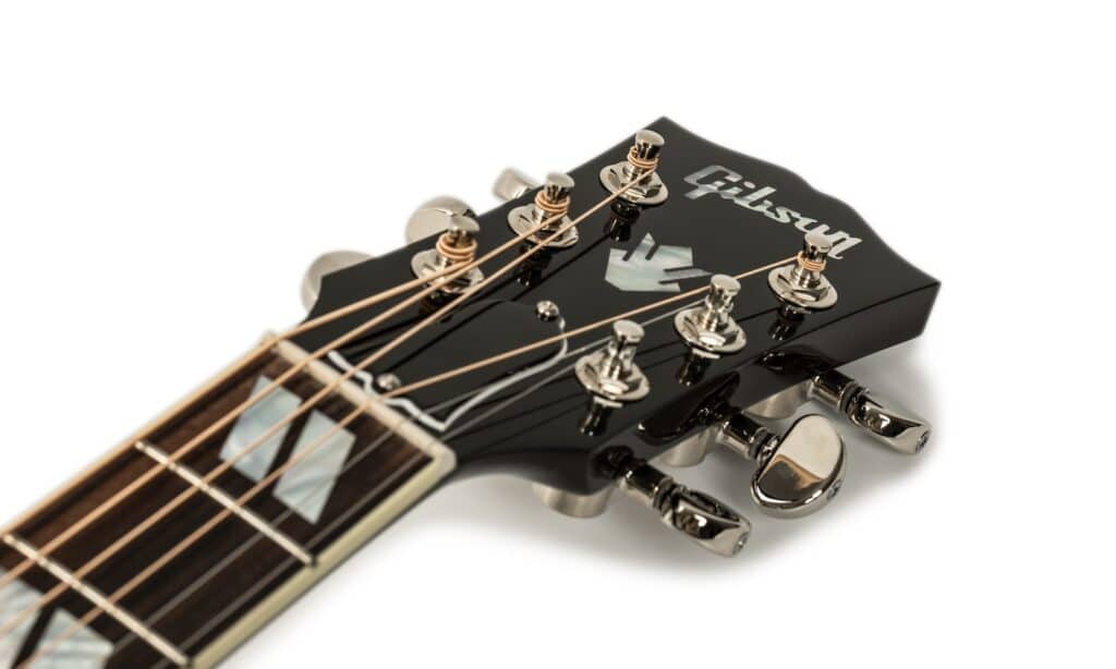 Gibson Hummingbird Standard 028 FIN