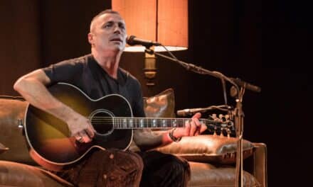 Alex Britti, “born to play guitar”: 10 canzoni inaspettate e sorprendenti in cui suona come ospite speciale