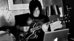 I Guns N’ Roses scaldano il pubblico e non solo. Temperature così alte in Arabia Saudita, sotto e sopra il palco, da sciogliere i pickup della chitarra di Fortus.