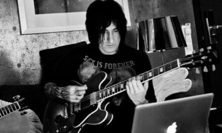 Richard Fortus: pickup fusi durante un live dei Guns N’ Roses