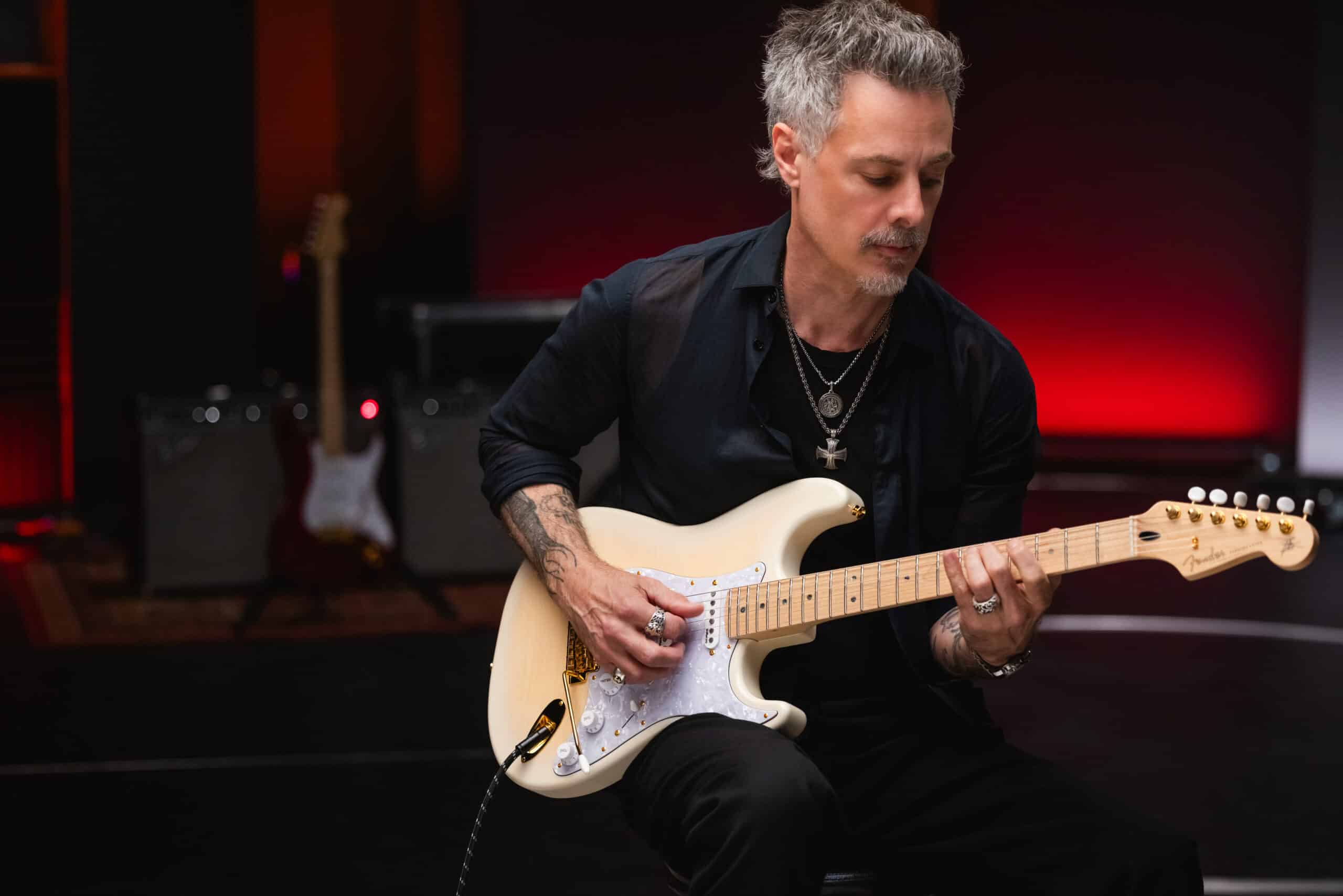 Fender lancia una nuova signature dedicata a Richie Kotzen, questa volta a livello globale. Scopri la nuova Fender Stratocaster signature!