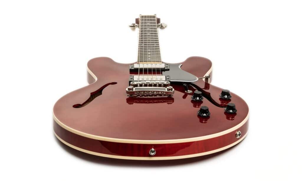 Heritage Standard H 535 010 FIN 2048x1229