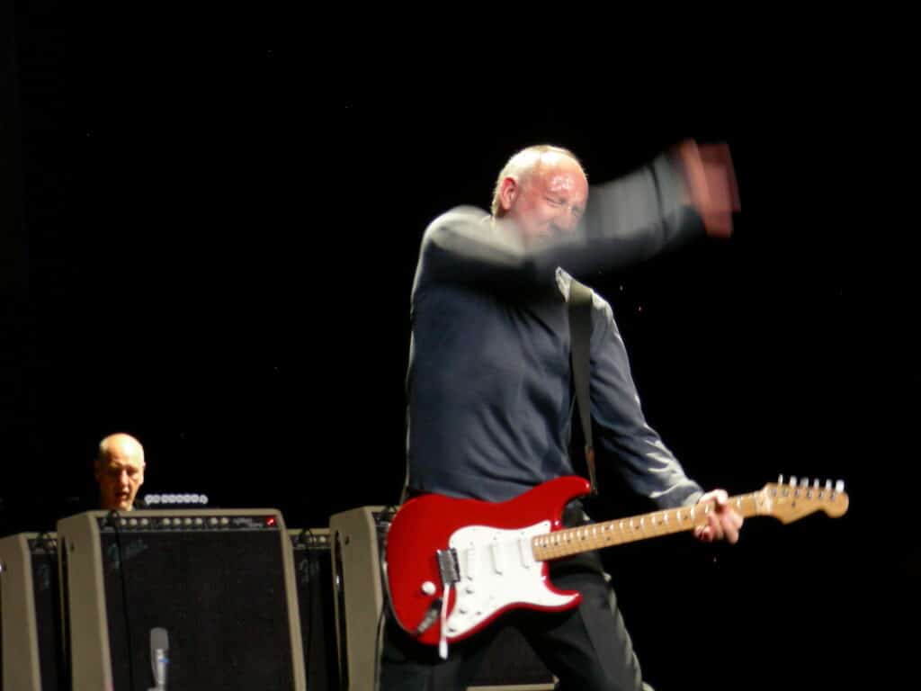 Da Pete Townshend a Jimi Hendrix passando per Keith Richards, il mulinello ha fatto la storia. Ecco le sue origini.