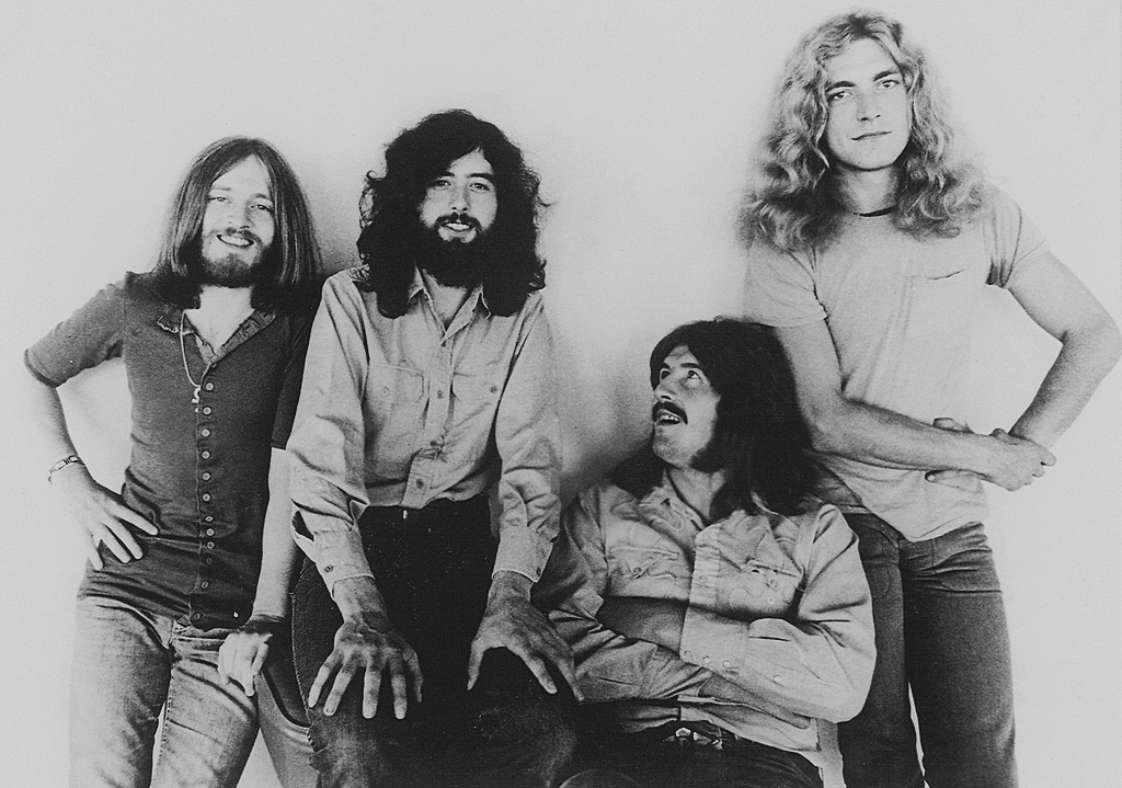 Scopri la storia di un chitarrista diventato leggenda. Oggi vi parliamo di Jimmy page, dei suoi migliori riff e delle sue influenze.
