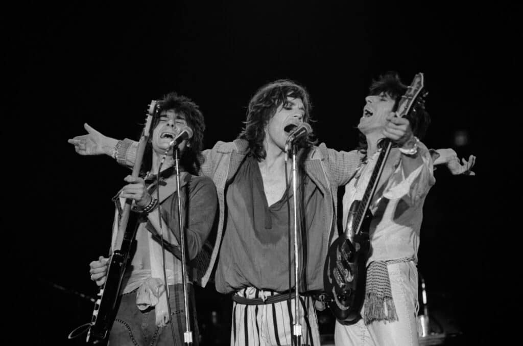 the-rolling-stones-rolling
