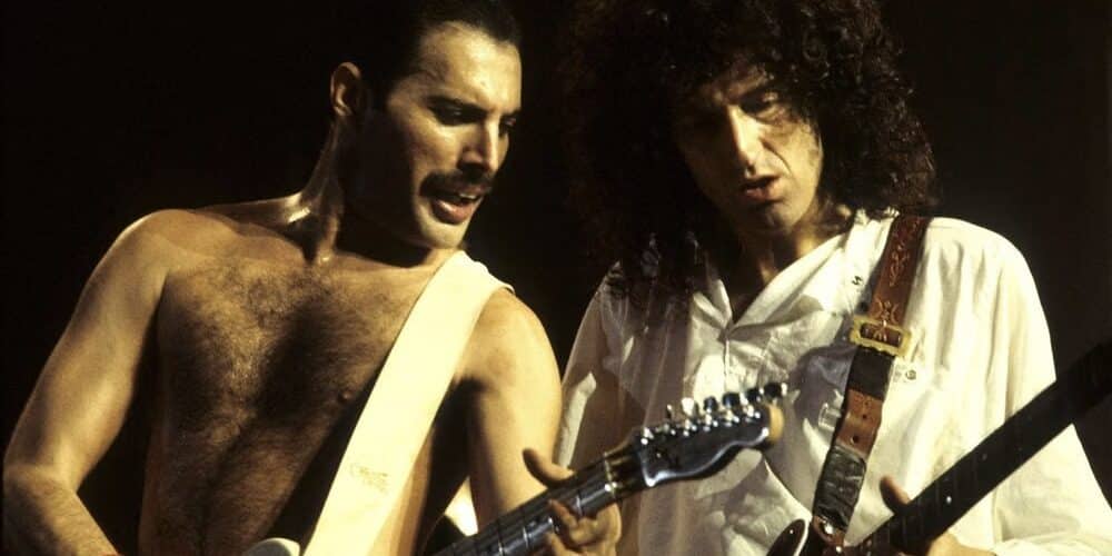 Un' affermazione scuote il mondo del rock e dei membri dei Queen in particolare. Brian May e la mmoglie non riescono a crederci.