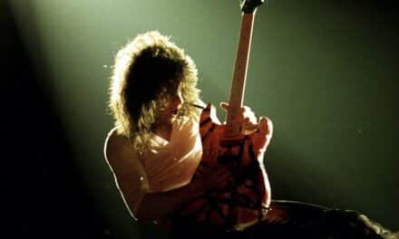 “Suonare più veloce che puoi non ha molto valore per me”. È quanto dice il padre dello shred, Eddie Van Halen, in un’intervista del 1991