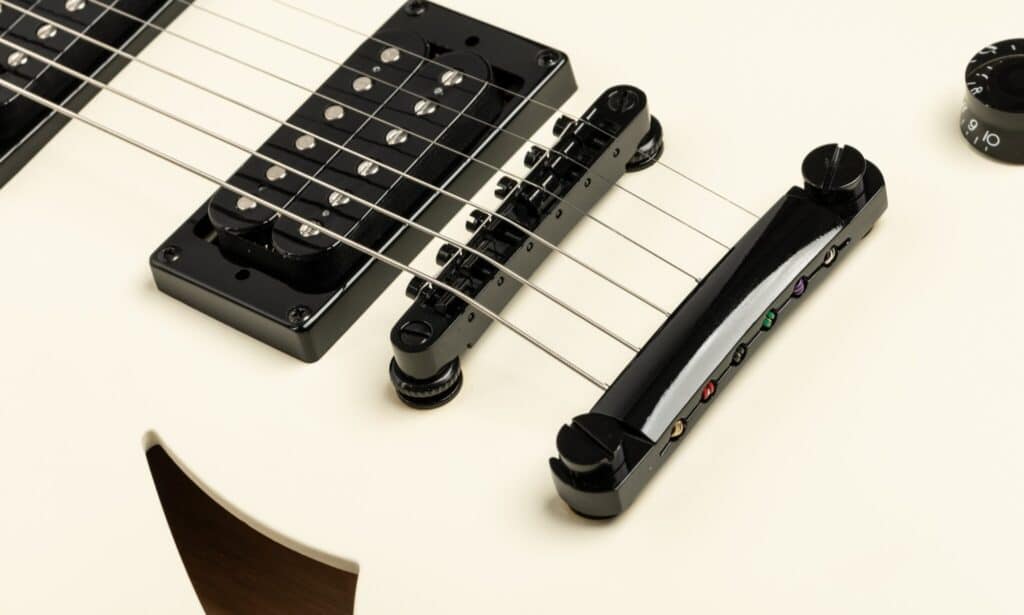 EVH SA 126 Standard 012 FIN 2048x1229