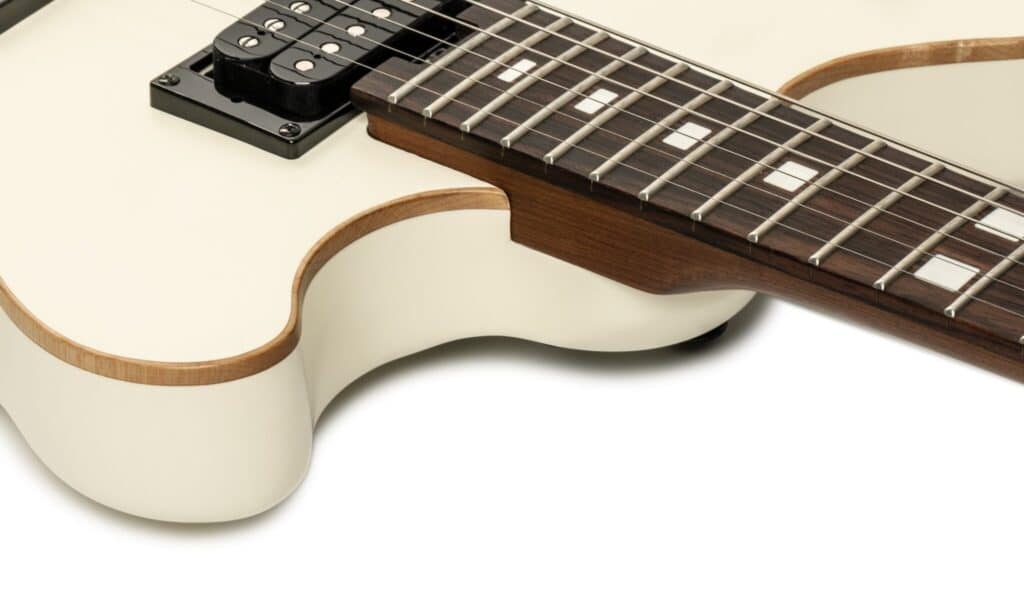EVH SA 126 Standard 025 FIN 2048x1229