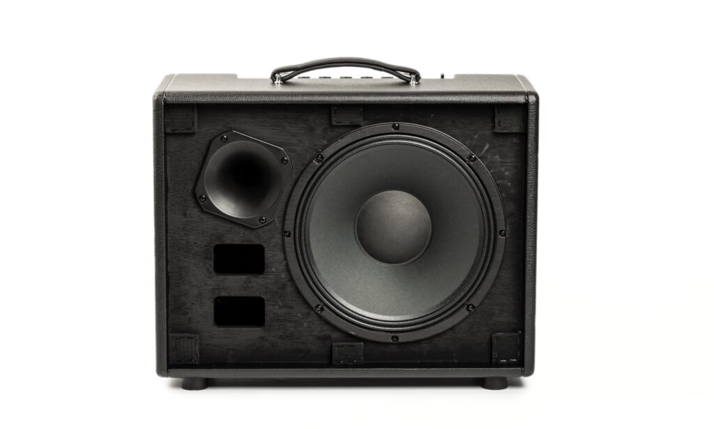 IK Multimedia Tone X CAB 012 FIN 2048x1229