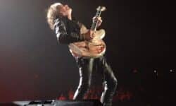 Gli Aerosmith potrebbero tornare sul palco? Ecco cosa ha detto Joe Perry che ha riacceso le speranze dei fan.