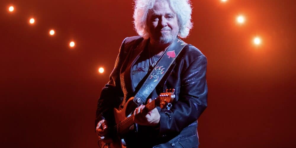 Steve Lukather è uno dei turnisti più registrati di ssempre. Oggi scopriamo come si è aperto le porte con l'assolo di A Clue