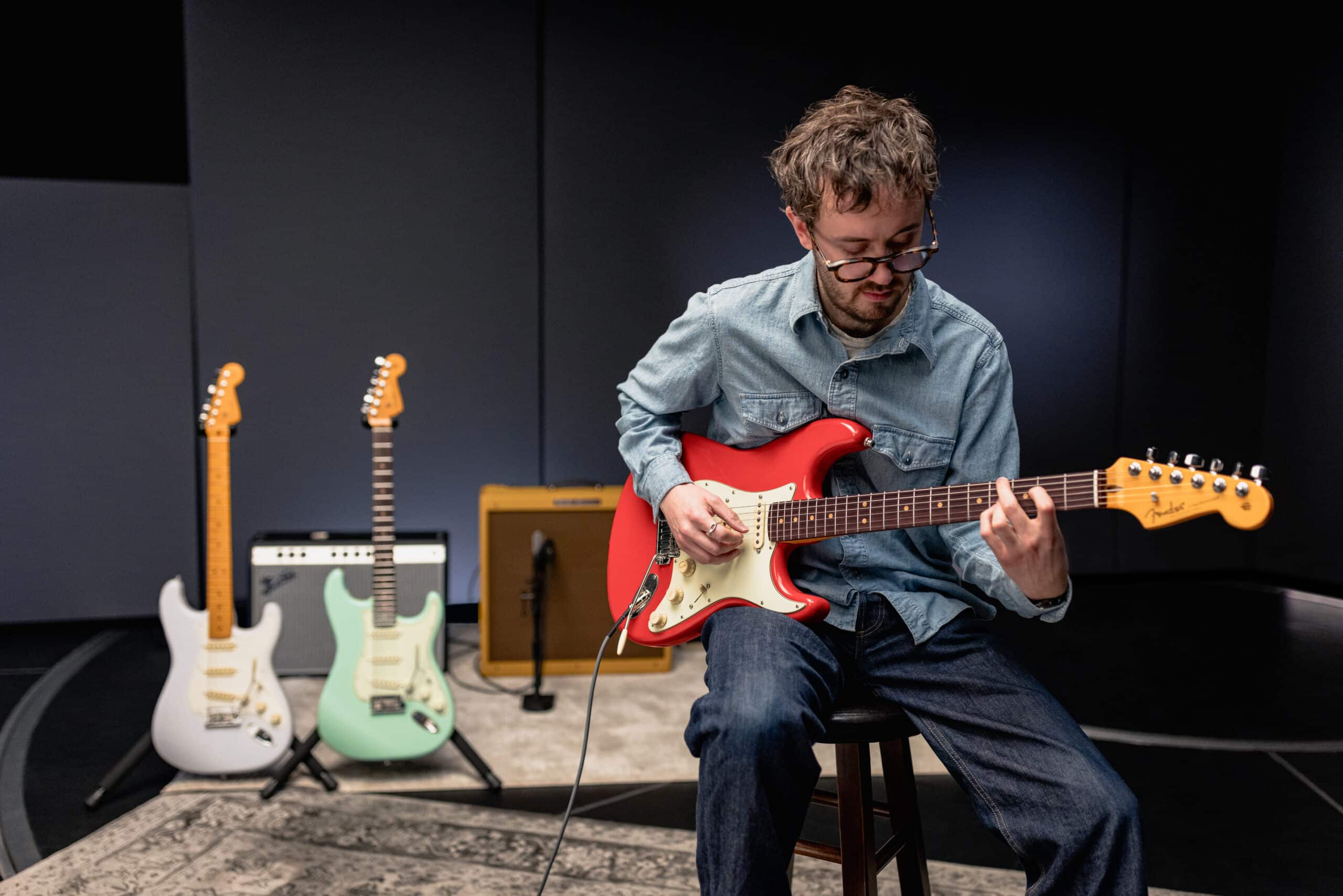 Fender lancia una nova serie pronta ad alzare l'asticella dei modelli storici del marchio ecco l' American Ultra Luxe Vintage