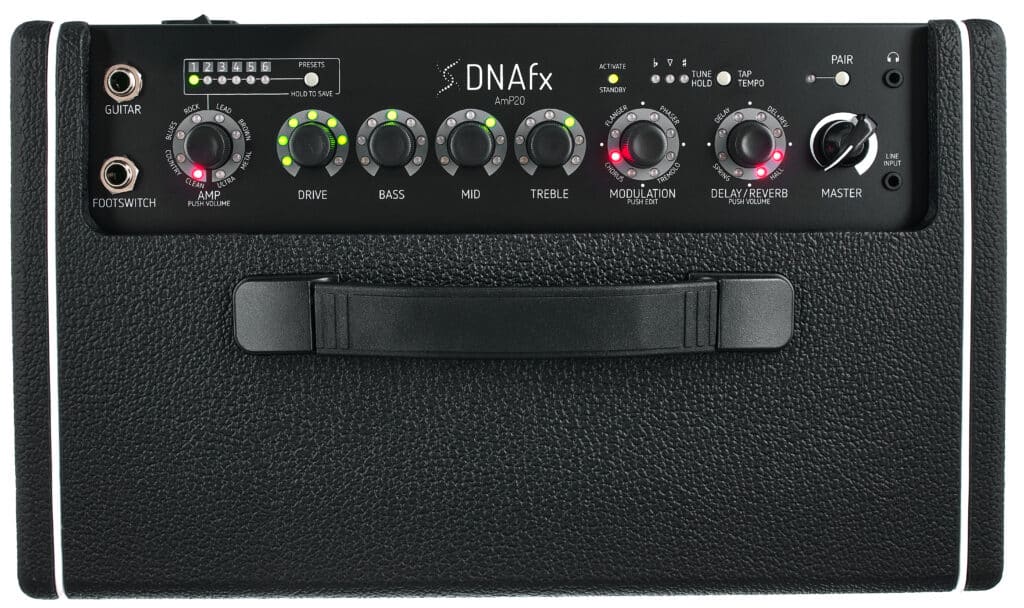 Scopri di più sull'Harley Benton DNAFX AmP20: un amplificatore piccolo ma potente e pieno di sorprese, pronto a tutte le sfide...