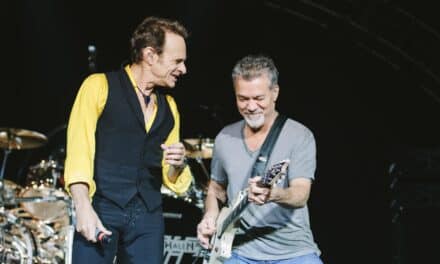 Lo scherzo dei Van Halen a David Lee Roth nell’ultimo concerto