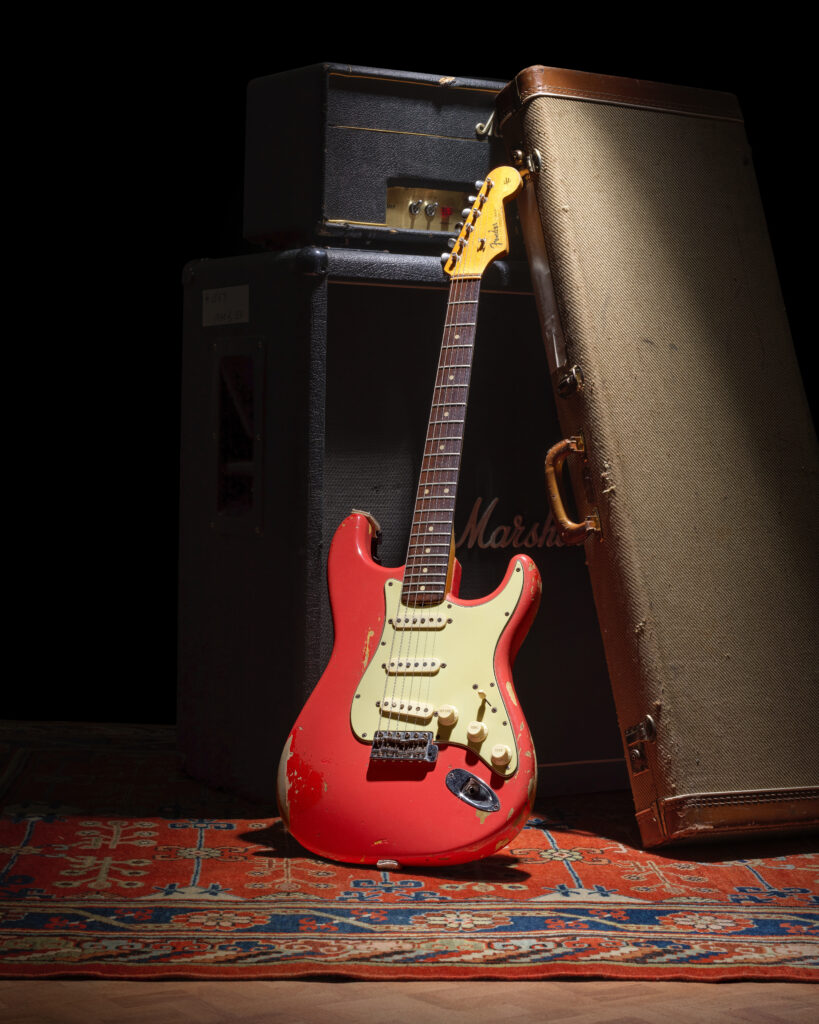 All'asta da Bonhams arrivano le migliori chitarre di uno dei più grandi esponenti del rock-blues britannico: The Gary Moore Collection