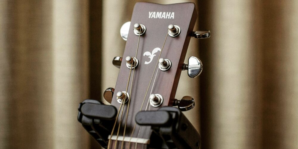 Che tu sia un principiante, un esperto o un professionista tra la linea di chitarre acustiche Yamaha troverai il modello giusto per te