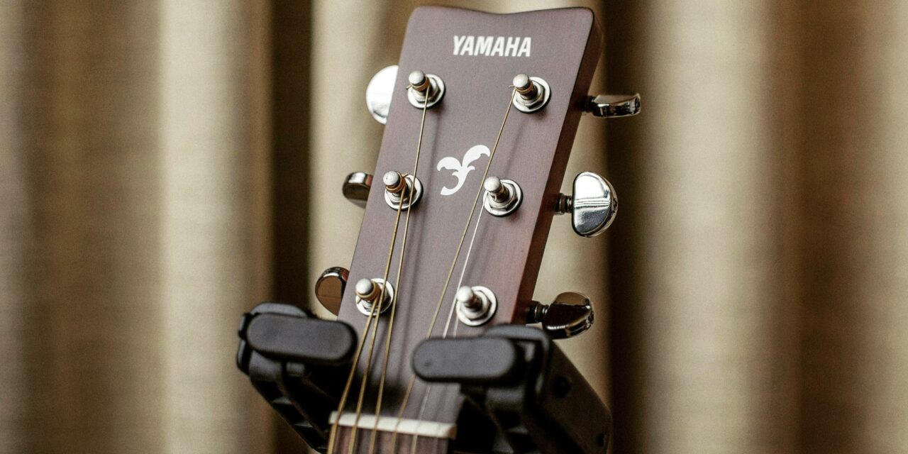 Chitarra acustica Yamaha: guida all’acquisto
