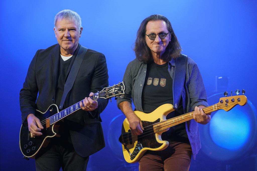 Scopri tutte le date del nuovo tour dei Rush del 2026. Oltre 10 date per celebrare la loro musica e il loro storico batterista...