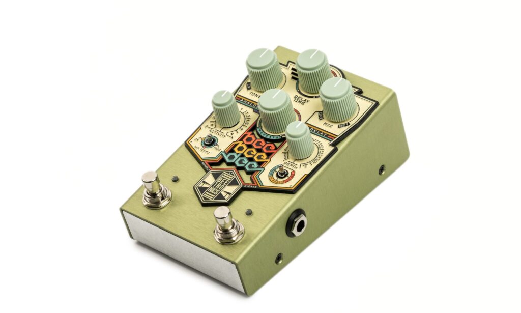 Beetronics Bee Bee Dee 009 FIN 2048x1229