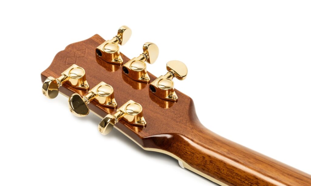 Epiphone Inspired By Gibson Custom Hummingbird Deluxe 044 FIN 2048x1229