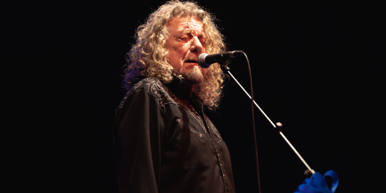 Il concerto inaspettato di Robert Plant!