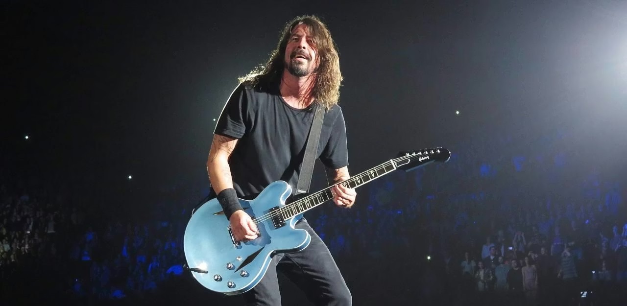 Dave Grohl da imbianchino bolognese a frontman dei Foo Fighters