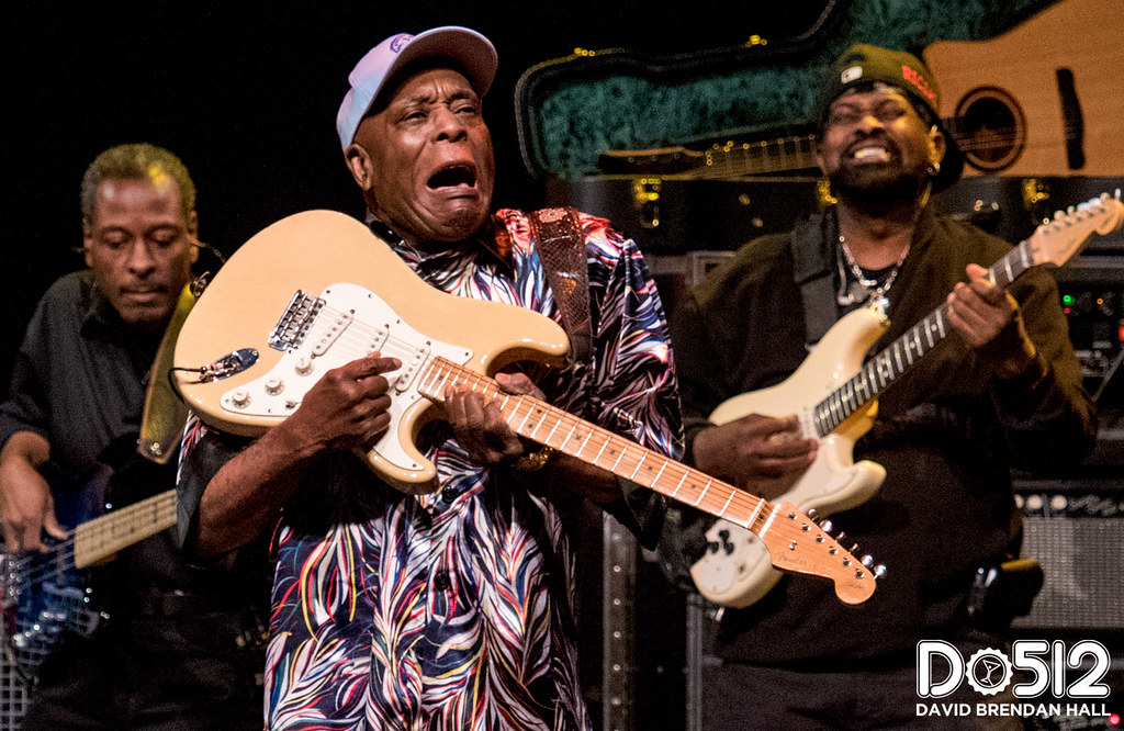 Prima di riuscire ad emergere come bluesman Buddy Guy ha dovuto affrontare un grande viaggio durante cui scambiò una leggenda per poliziotto
