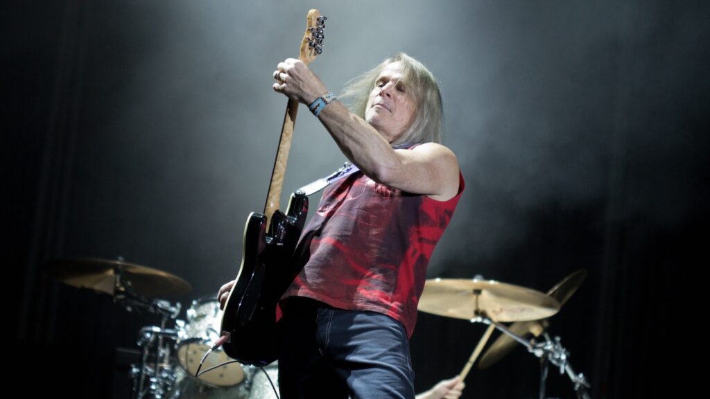 Dopo quasi 30 anni insieme Steve Morse e i Deep Purple si sono separati: ecco come è andata secondo il chitarrista