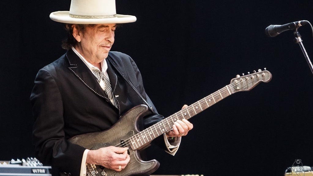 Ecco la storia di un grand session man di Nashville diventato per sbaglio il chitarrista di Bob Dylan, poi esploso con la sua musica