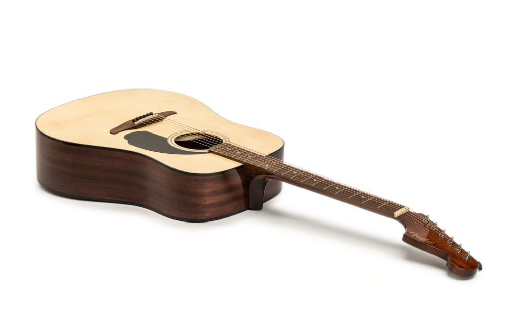 Fender Redondo Starter Pack 005 FIN 2048x1229