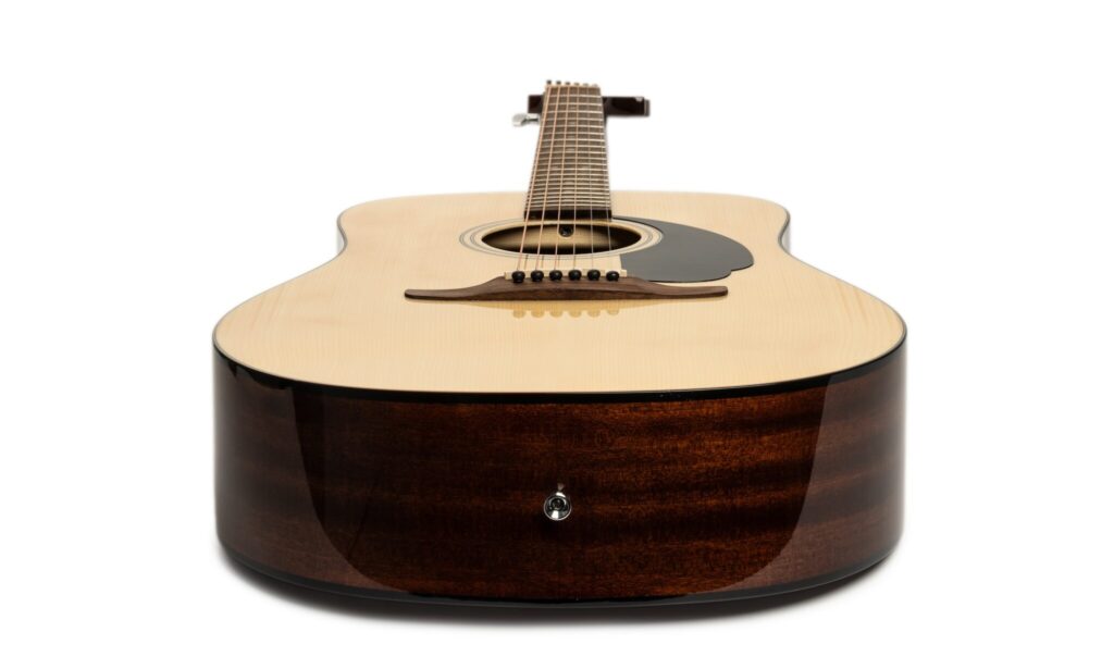 Fender Redondo Starter Pack 008 FIN 2048x1229