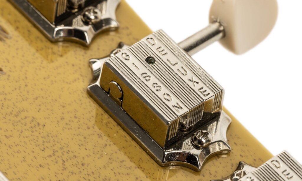 Gibson Les Paul Junior Double Cutaway TV Yellow 039 FIN 2048x1229