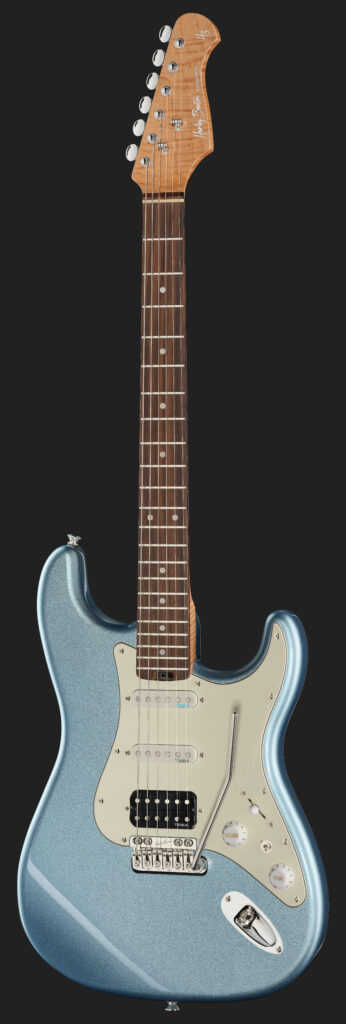 Harley Benton non lascia niente al caso e sotto Natale lancia una chitarra imperdibile: regalati un emozione con la Signature Carlos Asensio