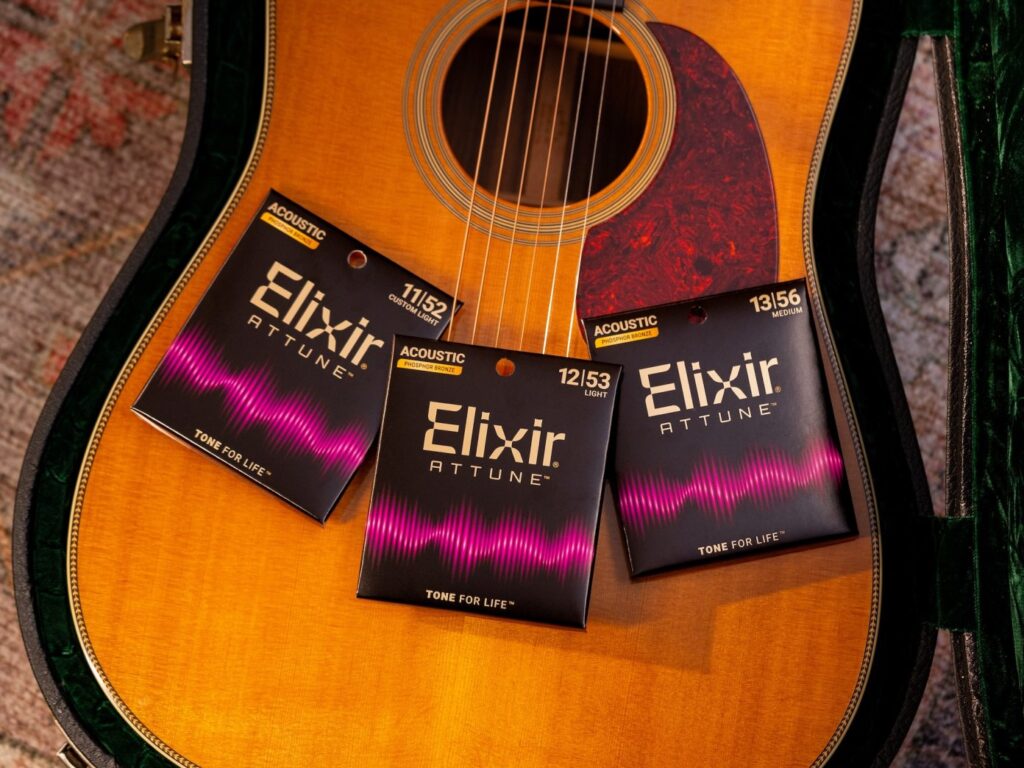 Arriva la rivoluzione delle corde per chitarra acustica: ecco la risposta a chi cerca durata estrema e suono e feel autentico 
