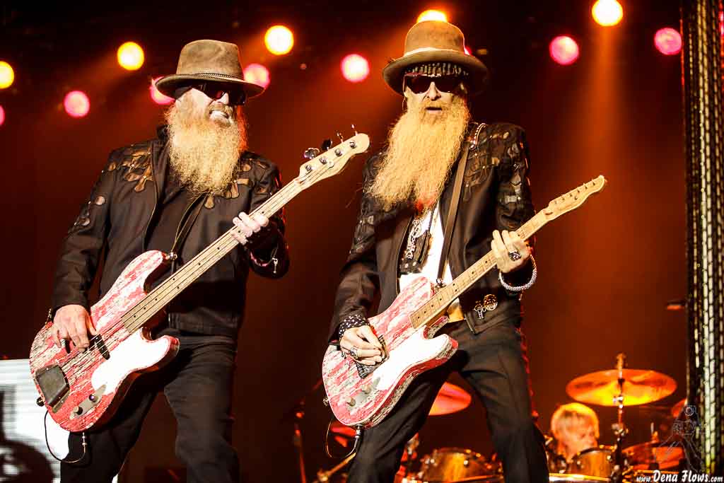 Siamo negli anni '80 e i ZZ Top sono nel pieno del successo ecco che arriva l'offerta da Gillette per radersi la barba...